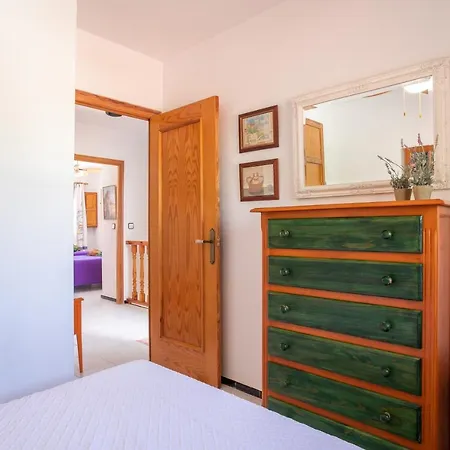 Casa Pista Holiday home Puerto Marino