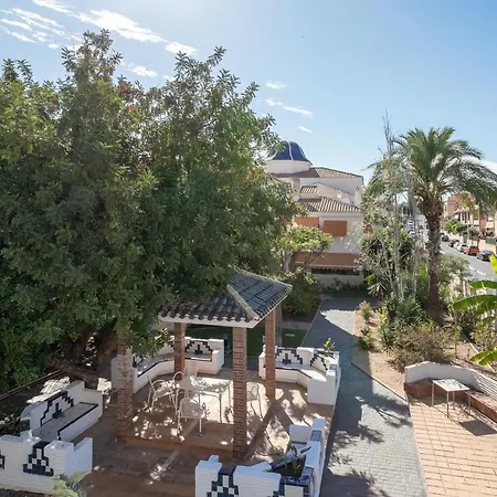 Casa Pista Puerto Marino